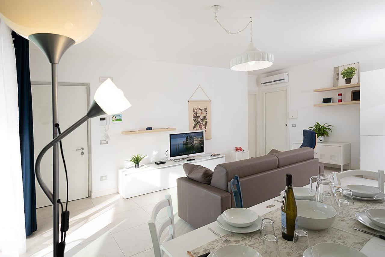 Apartment Brezza Di Lago - Regarda Travel Lazise Buitenkant foto